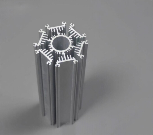 Radiateur en alliage d'aluminium